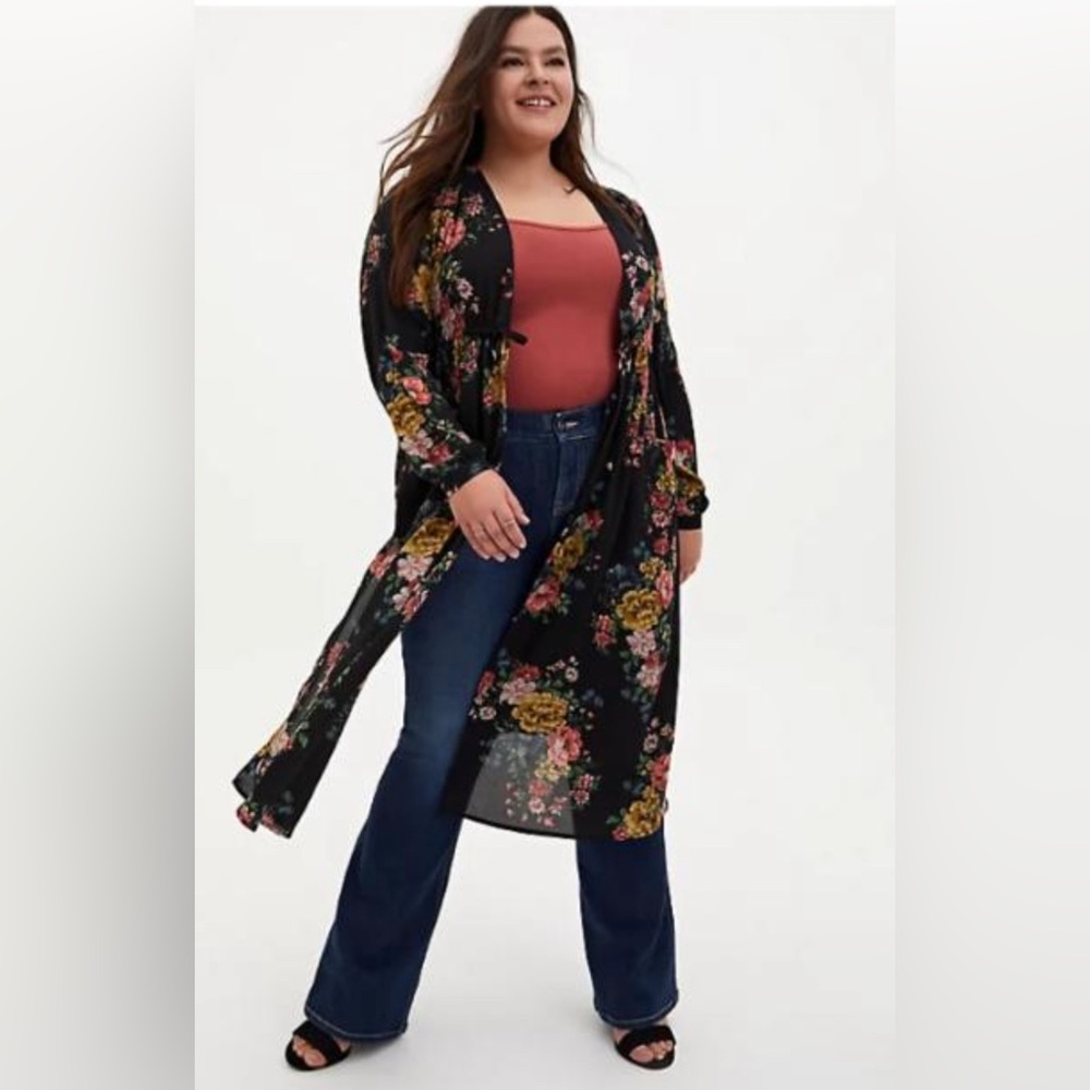 Torrid new with tags Kimono size 00 #D